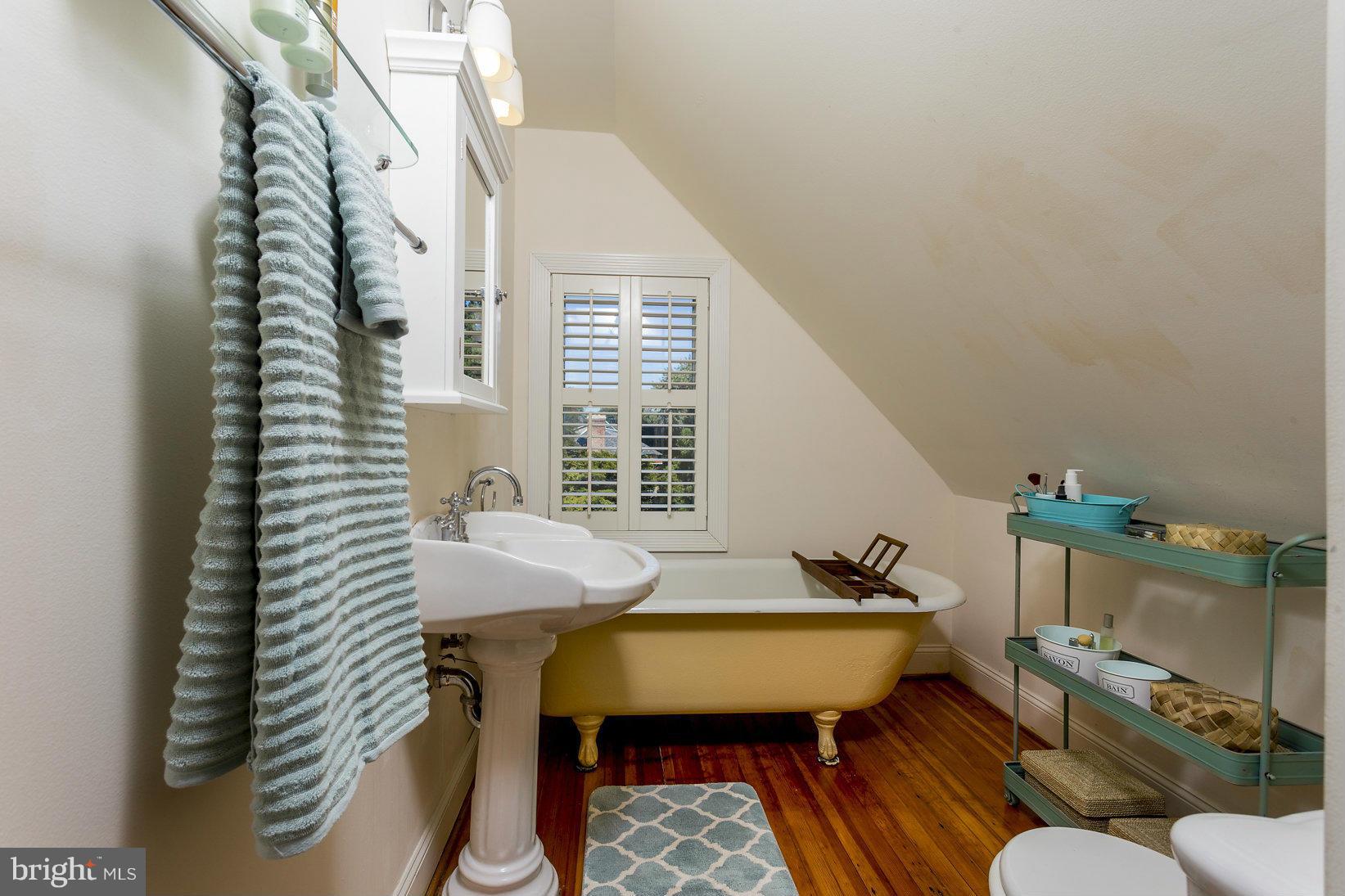 1507 Frederick Road Catonsville, MD 21228 - Photo 16 of 28 Master Bath