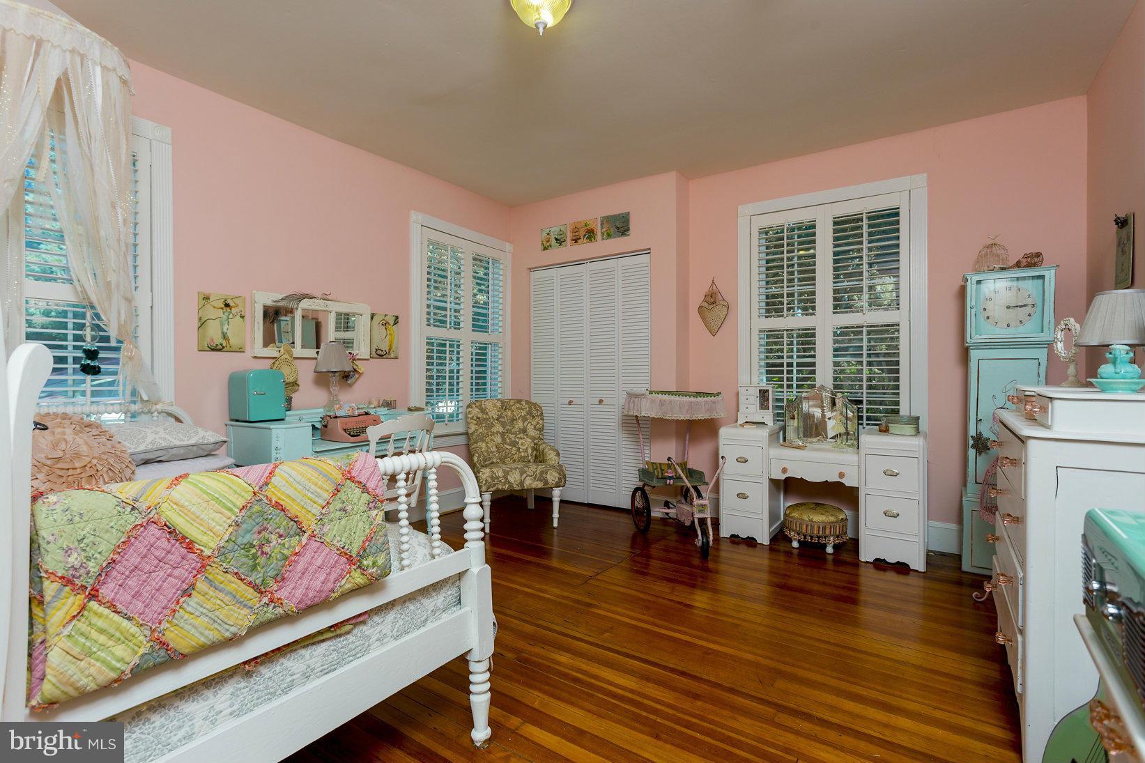 1507 Frederick Road Catonsville, MD 21228 - Photo 18 of 28 Bedrooms are all generously sized