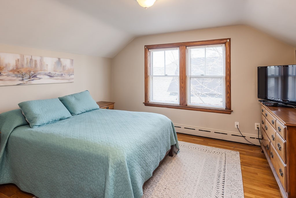 40 Windsor Road Pawtucket, RI 02861 - Photo 25 of 33