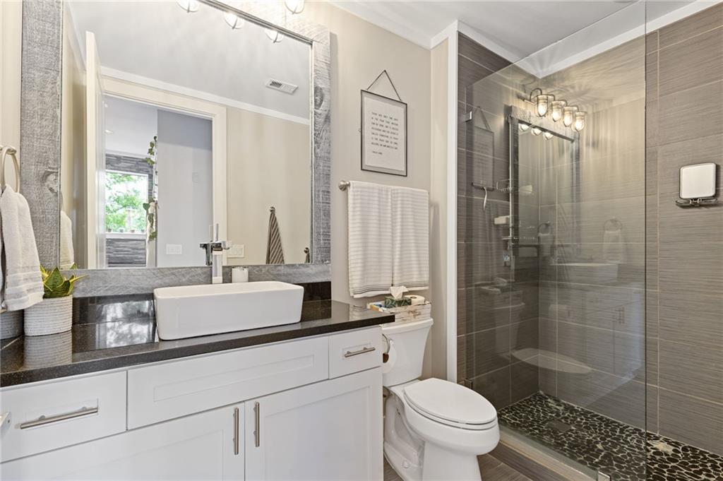 747 Ralph McGill Boulevard Northeast, Unit 102 Atlanta, GA 30312 - Photo 9 of 36