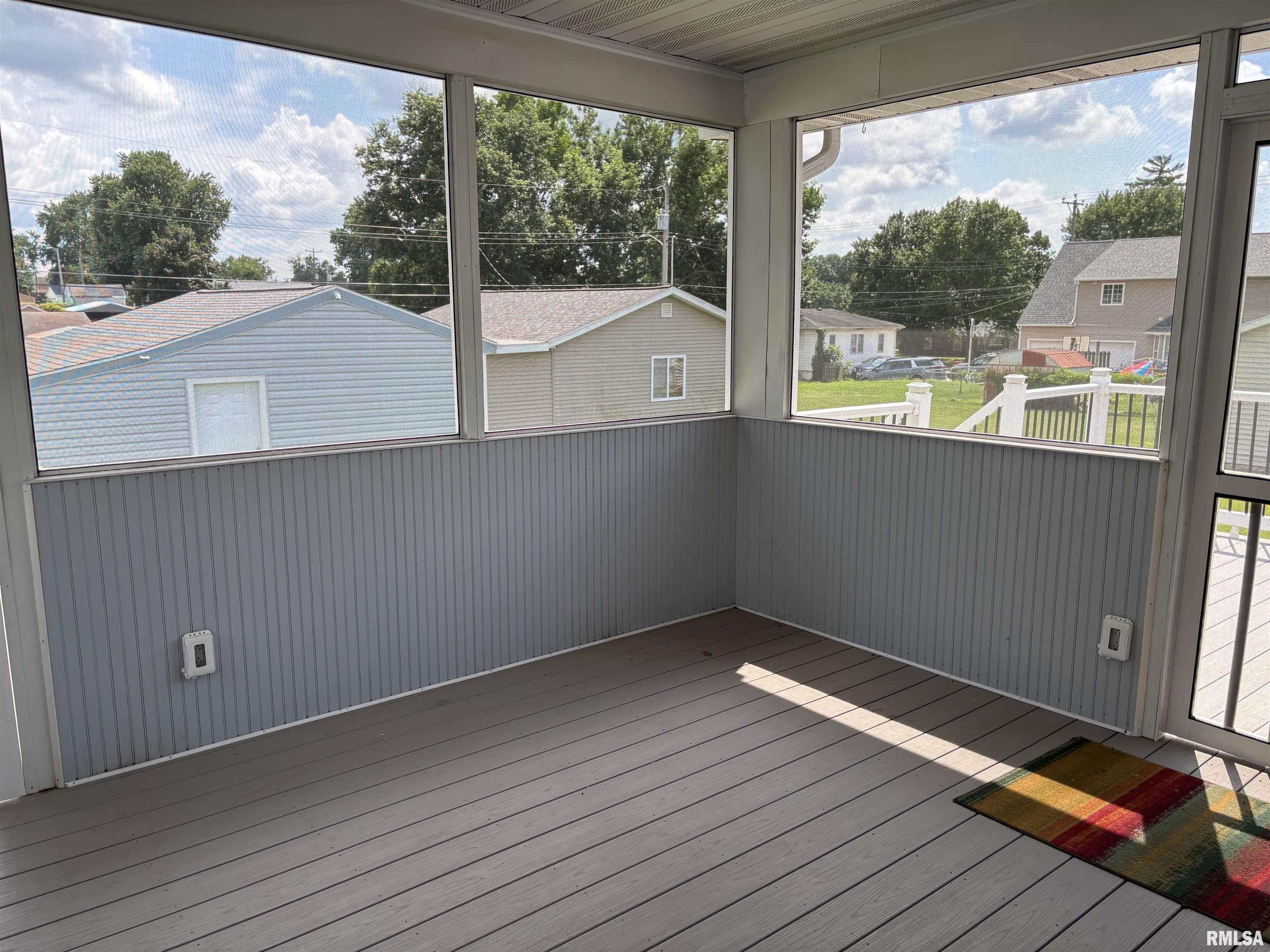 1824 Madison Street Quincy, IL 62301 - Photo 5 of 23