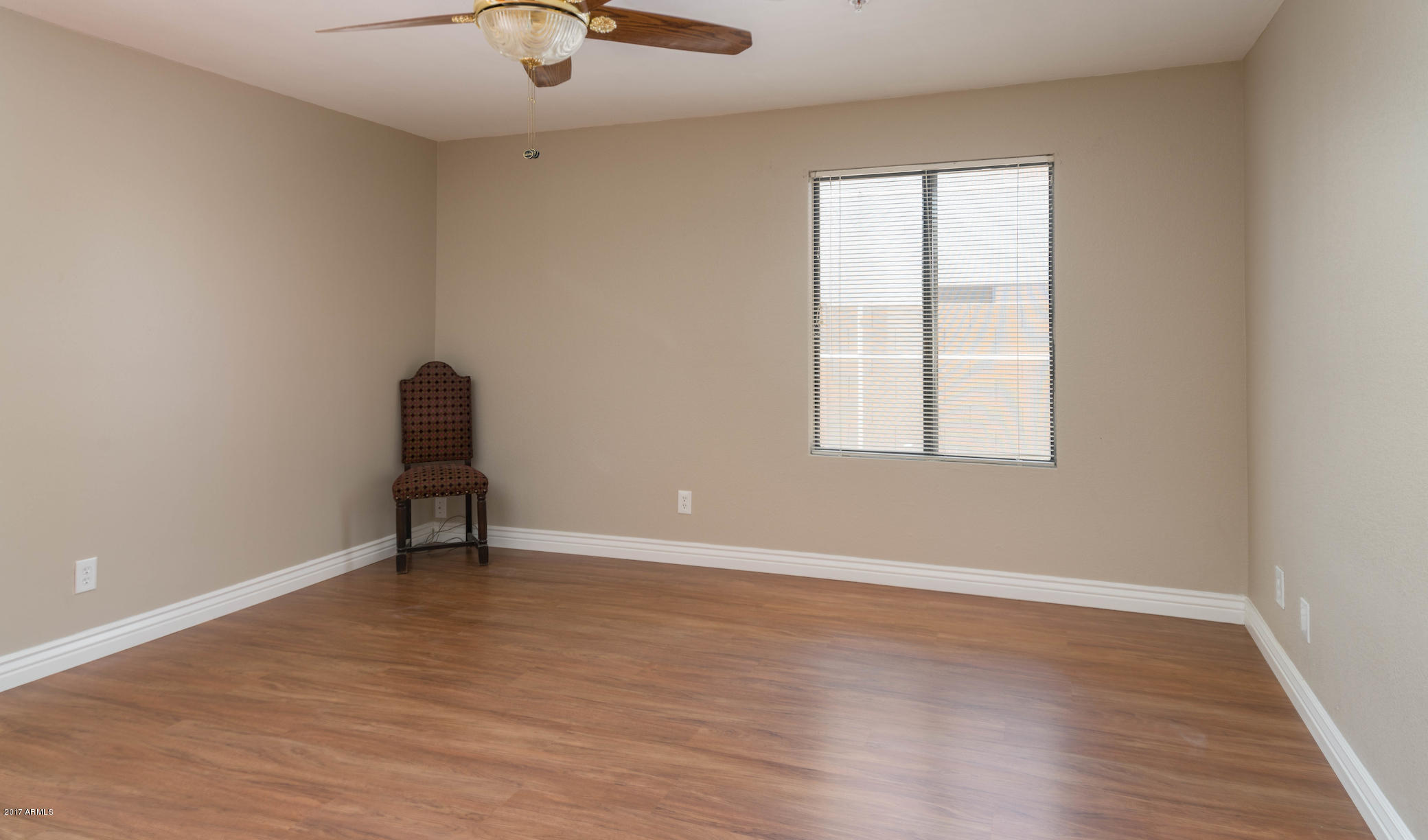 4023 West Grandview Road Phoenix, AZ 85053 - Photo 11 of 25 DSC07781-Edit