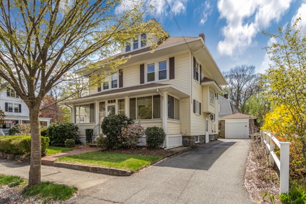 65 Huntington Road Milton, MA 02186 - Photo 2 of 25 Gallery Image 2