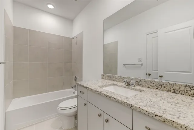 $2,600 | 11927 Pondwood Drive, Cypress, TX 77429