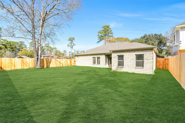 $2,600 | 11927 Pondwood Drive, Cypress, TX 77429