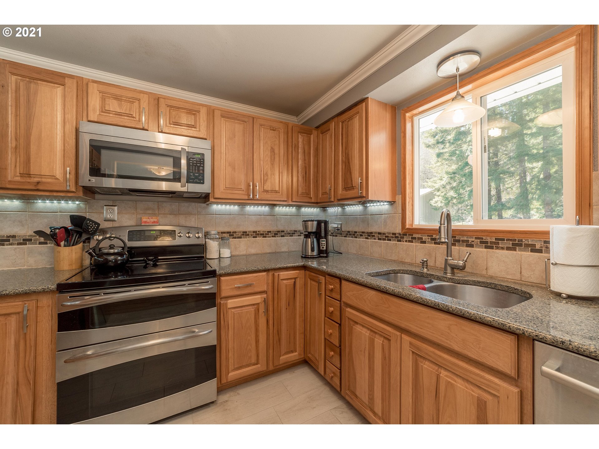 621 Ragland Road Longview, WA 98632 - Photo 9 of 31 Gallery Image 9