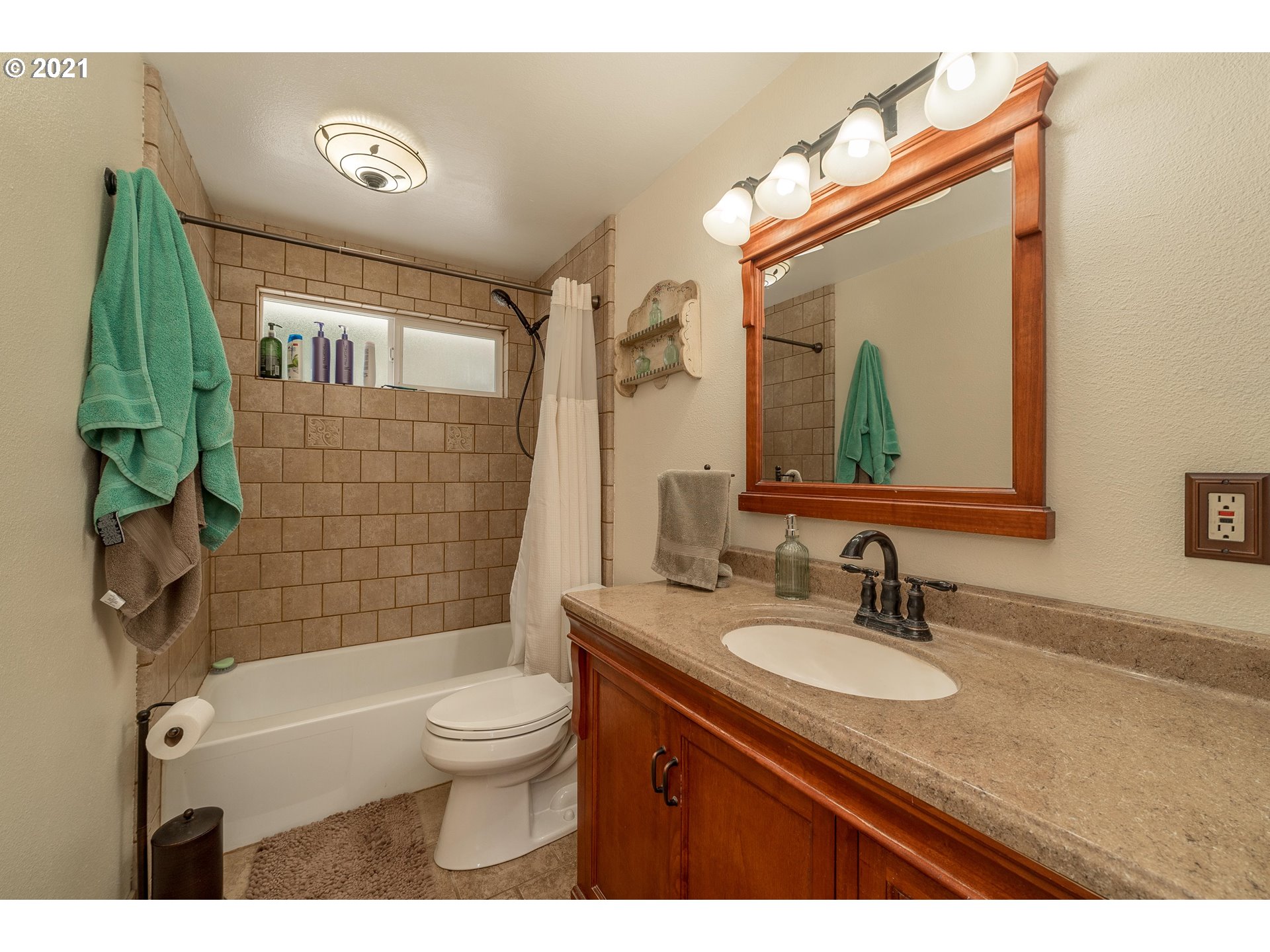 621 Ragland Road Longview, WA 98632 - Photo 10 of 31 Gallery Image 10