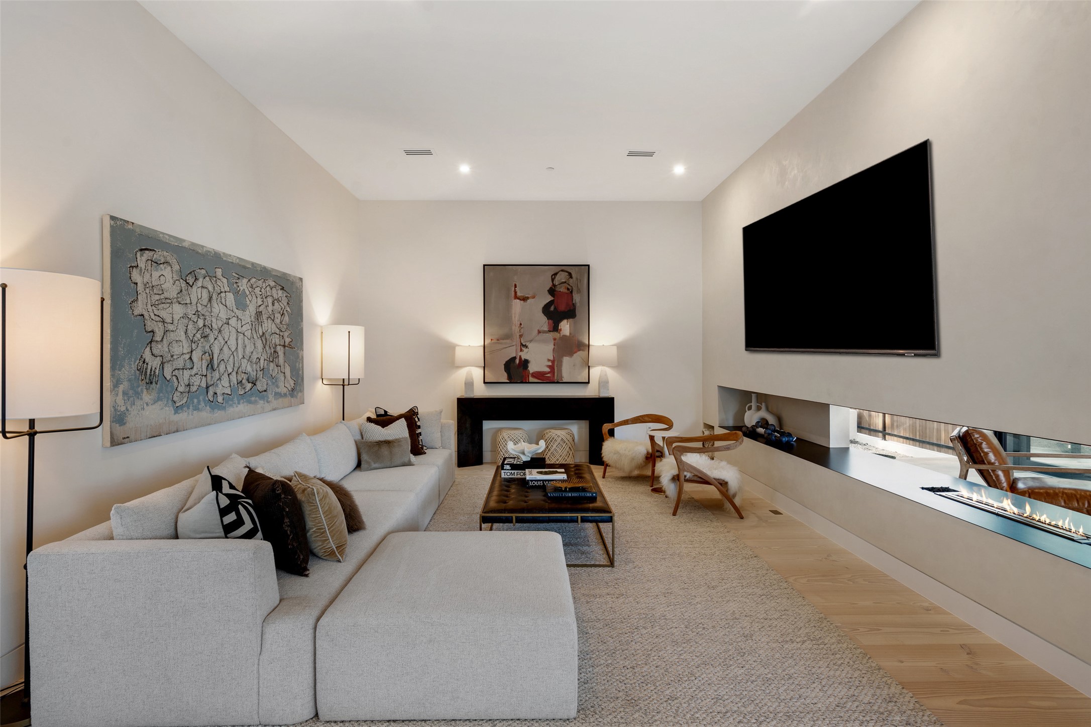 2605 Rockingham Drive Austin, TX 78704 - Photo 12 of 32 a living room with furniture and a flat screen tv
