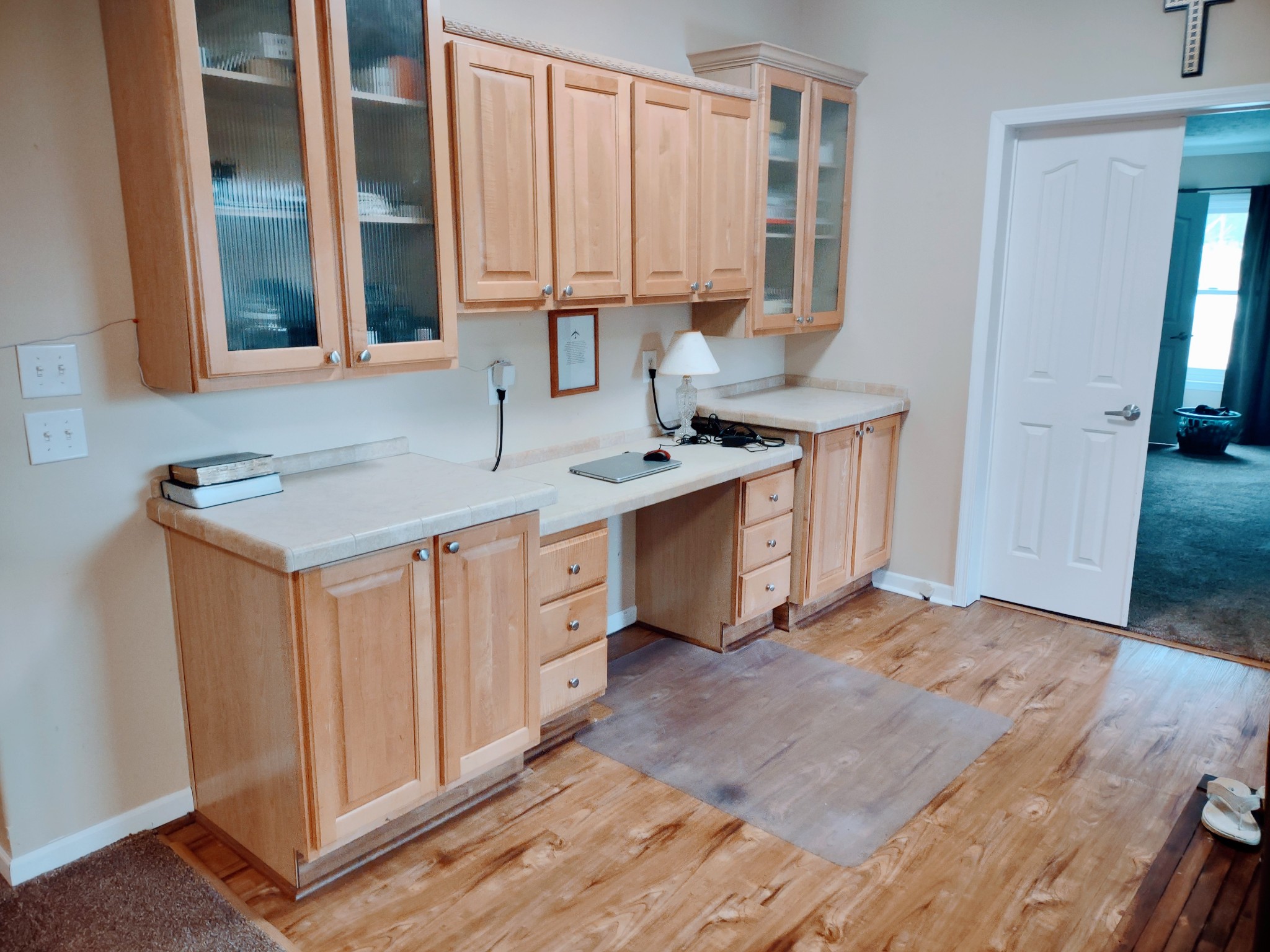 6841 Bethel Road Goodlettsville, TN 37072 - Photo 18 of 27 a kitchen with stainless steel appliances granite countertop a sink stove and cabinets