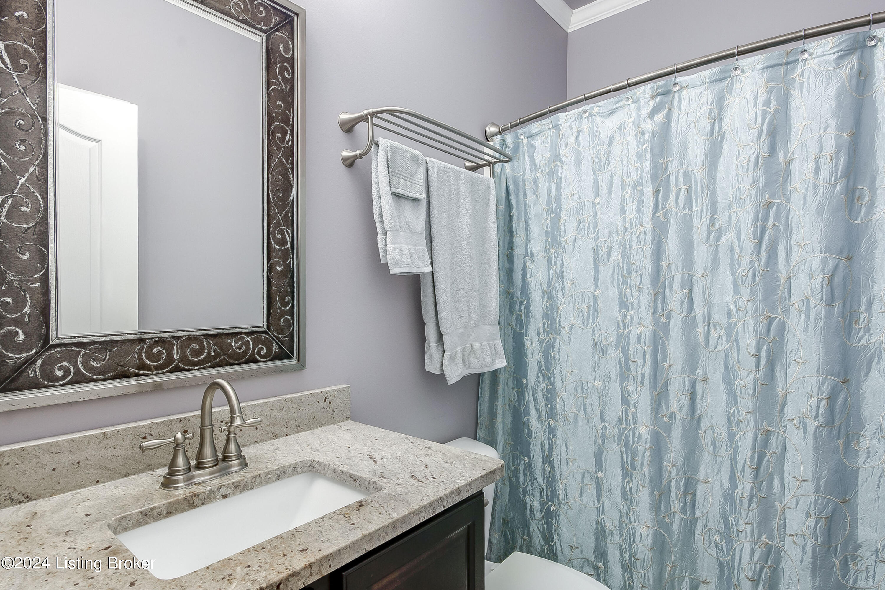 4930 Zoneton Road Shepherdsville, KY 40165 - Photo 16 of 31 Full Bath