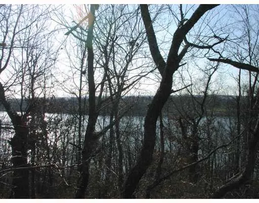 $3,399,000 | 536 Highland Road, Tiverton, RI 02878