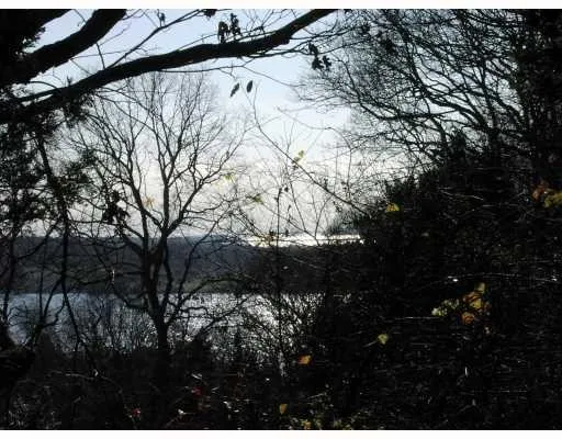 $3,399,000 | 536 Highland Road, Tiverton, RI 02878