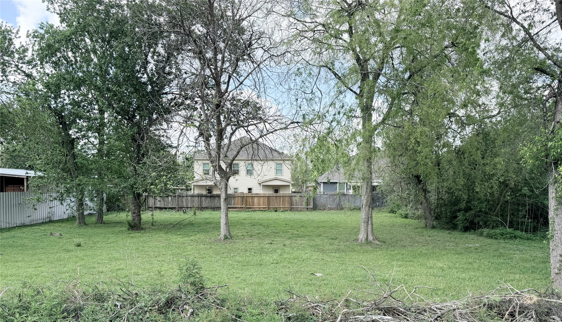 7527 Burt Street Houston, TX 77088 - Photo 4 of 4