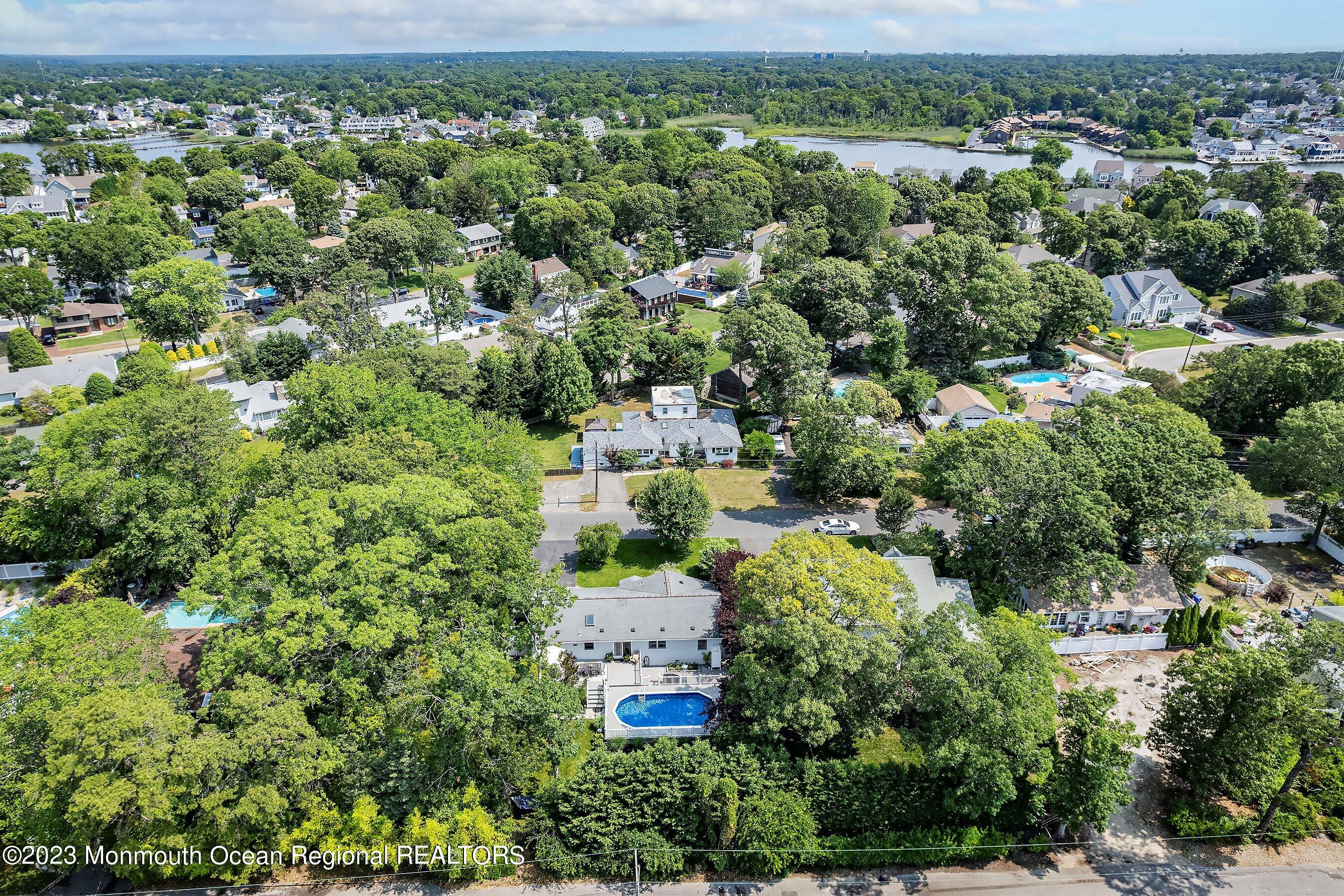 653 Carroll Fox Road Brick, NJ 08724 - Photo 26 of 48 an aerial view of a city with lots of residential buildings