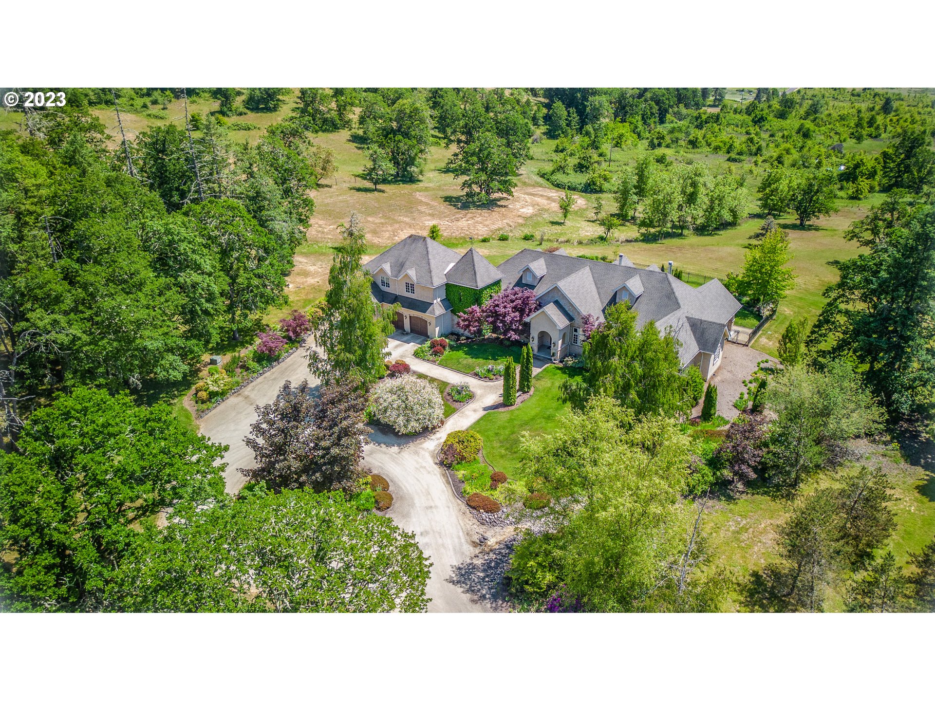 86705 Pine Grove Road Eugene, OR 97402 - Photo 10 of 48