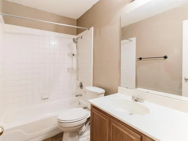 $2,350 | 3208 Welch Lane, Sachse, TX 75048