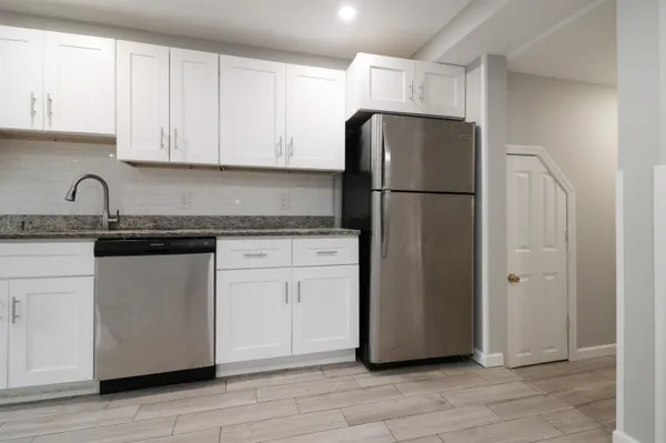 $1,900 | 1620 Palisade Avenue, Unit B, Union City, NJ 07087