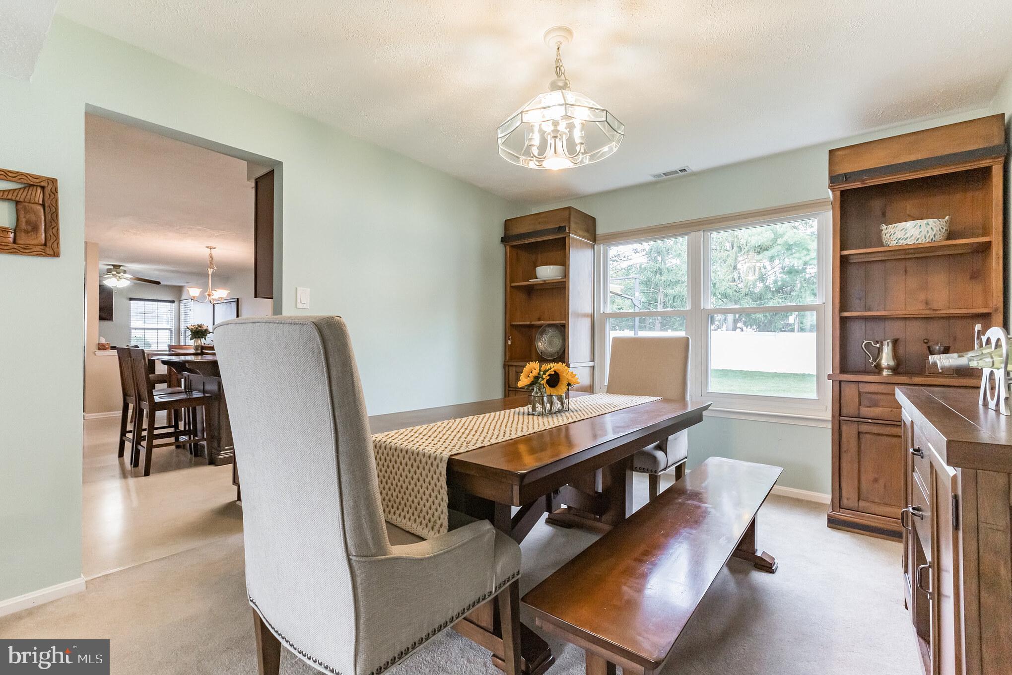 86 Rice Drive Morrisville, PA 19067 - Photo 13 of 31 Dining room