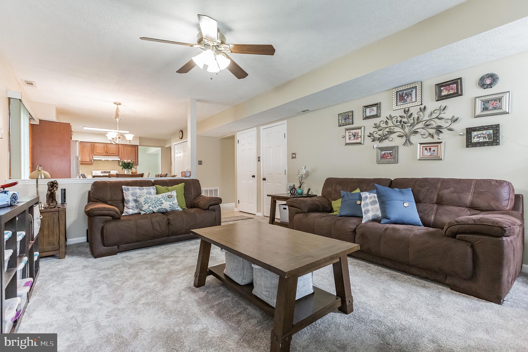 86 Rice Drive Morrisville, PA 19067 - Photo 15 of 31 Family room