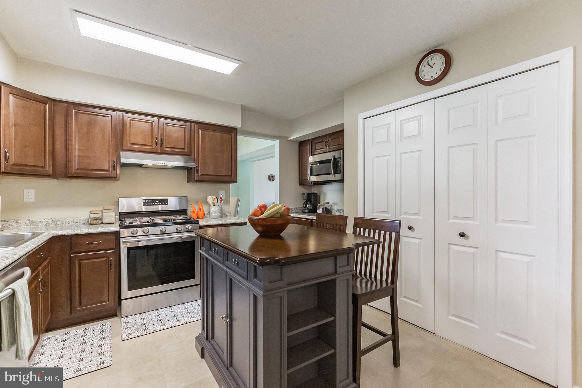 86 Rice Drive Morrisville, PA 19067 - Photo 10 of 31 Gallery Image 10