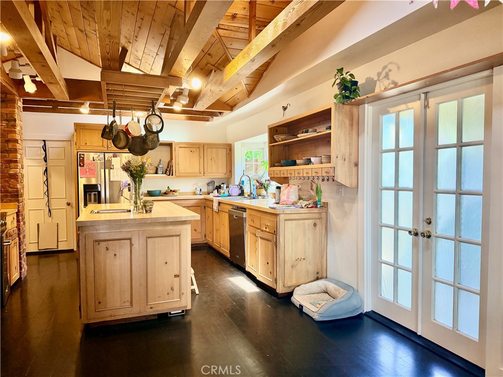 26088 Adamor Road Calabasas, CA 91302 - Photo 2 of 11 Gallery Image 2