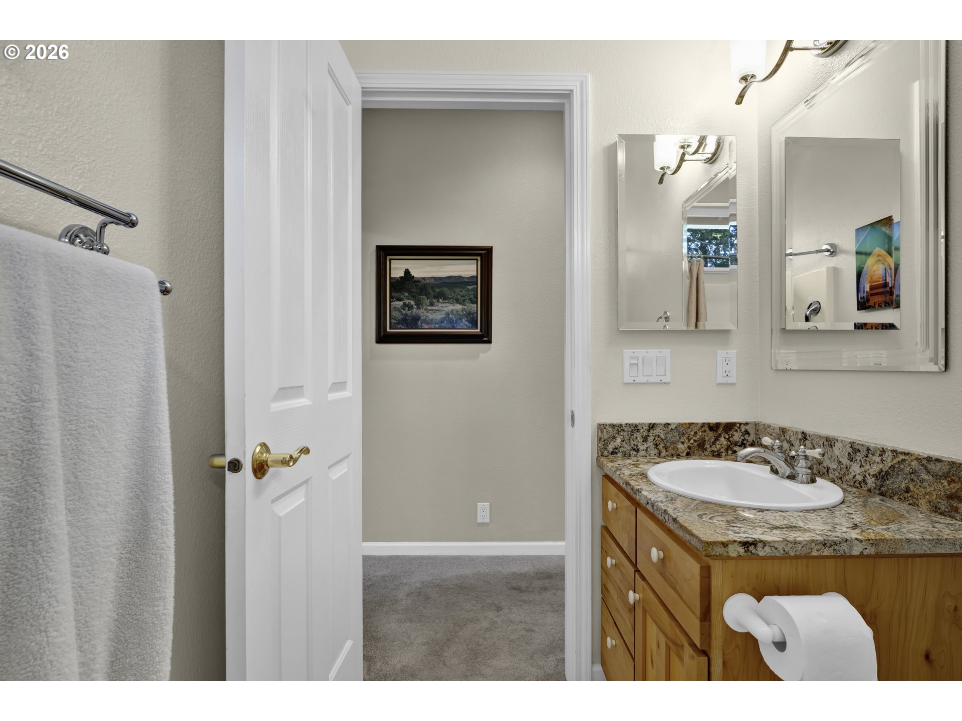 109 Ocean View Court Florence, OR 97439 - Photo 35 of 48 a bathroom with a sink and a mirror