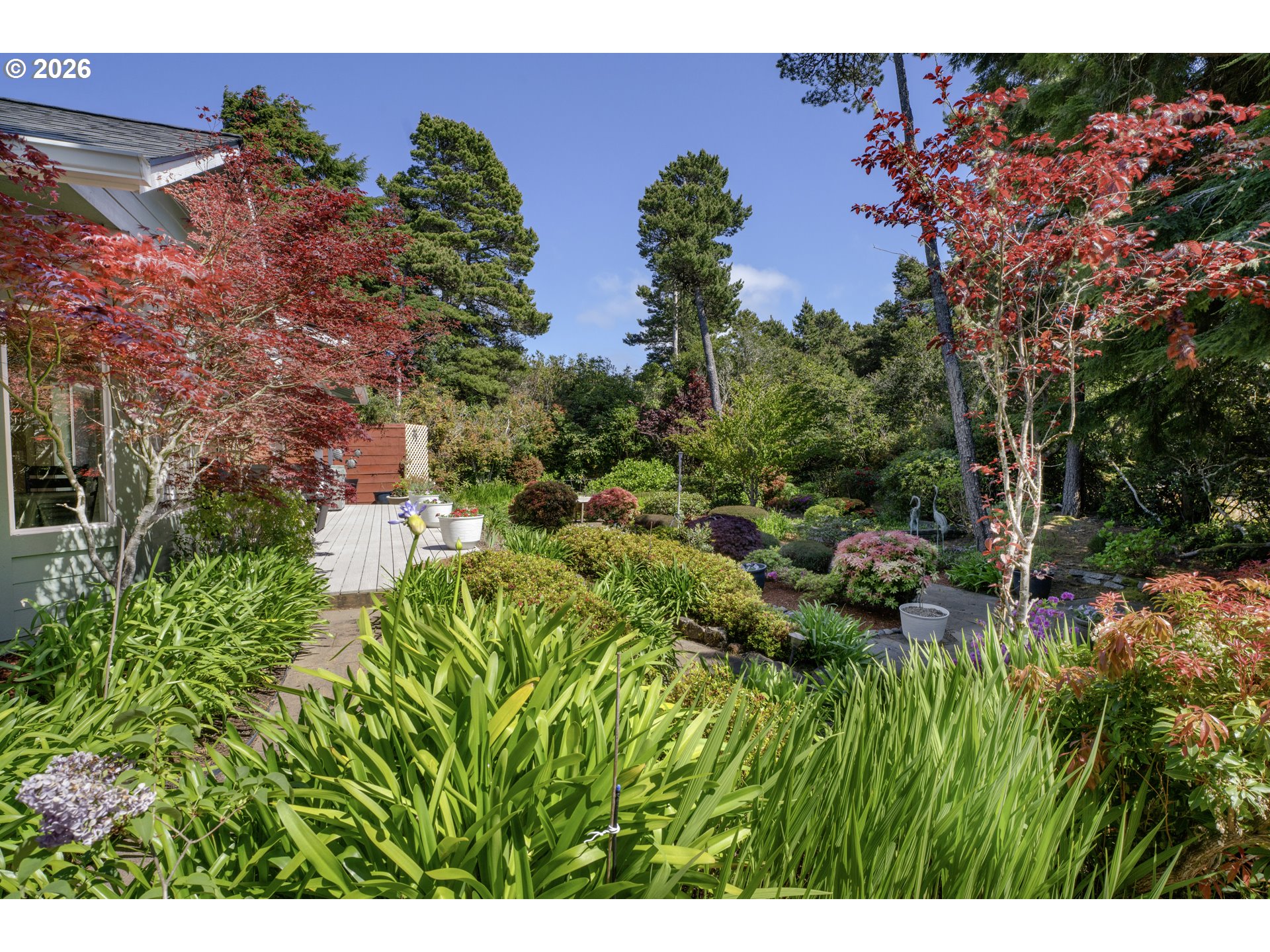 109 Ocean View Court Florence, OR 97439 - Photo 42 of 48 a view of a garden