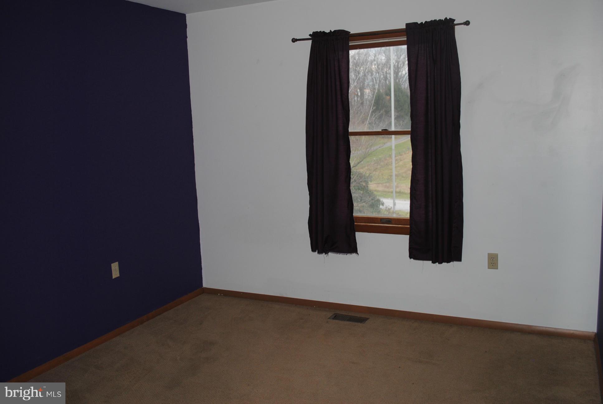 1433 Pinch Valley Road Westminster, MD 21158 - Photo 18 of 28 Bedroom