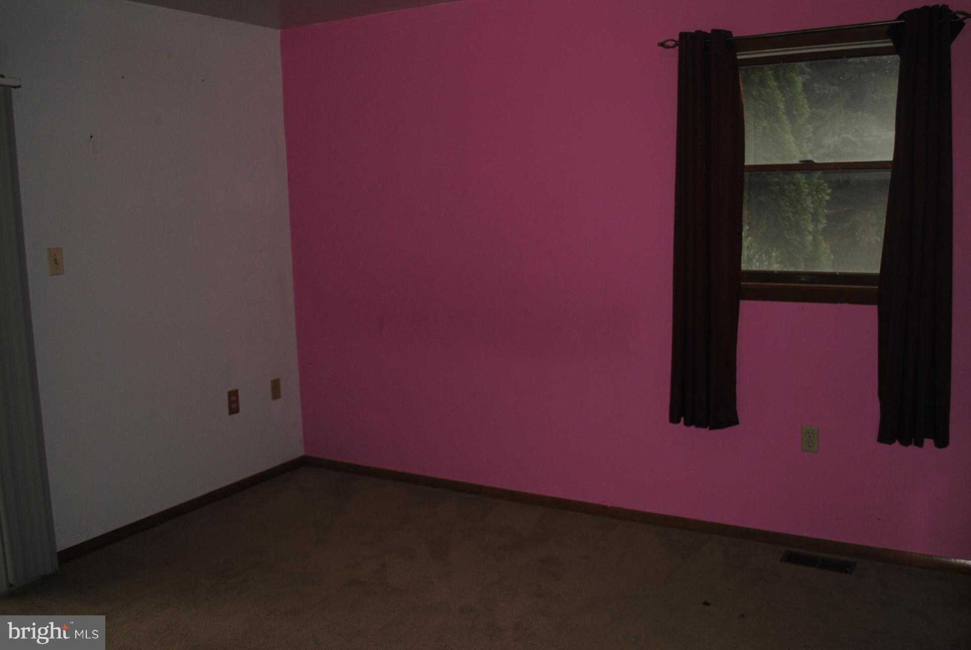 1433 Pinch Valley Road Westminster, MD 21158 - Photo 19 of 28 Bedroom