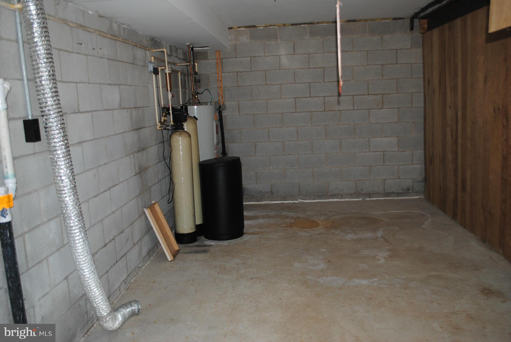 1433 Pinch Valley Road Westminster, MD 21158 - Photo 26 of 28 Basement