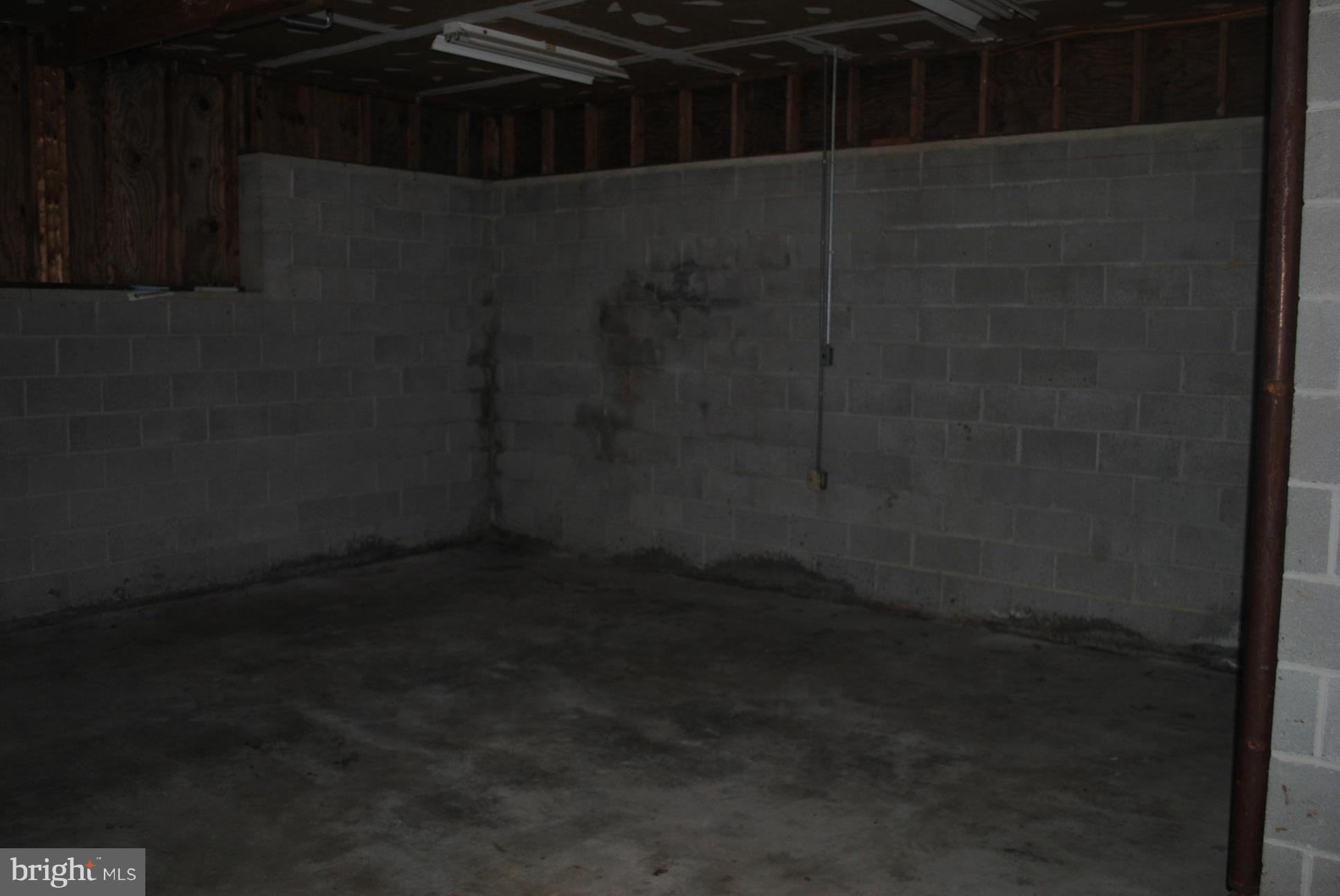 1433 Pinch Valley Road Westminster, MD 21158 - Photo 27 of 28 Interior (General)