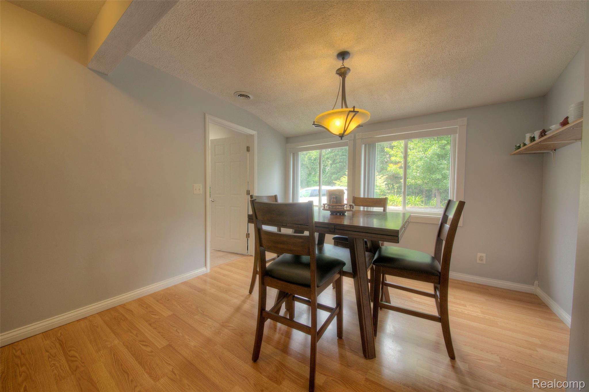 8247 Chilson Road Pinckney, MI 48169 - Photo 14 of 28 930A0034_5_6.jpg