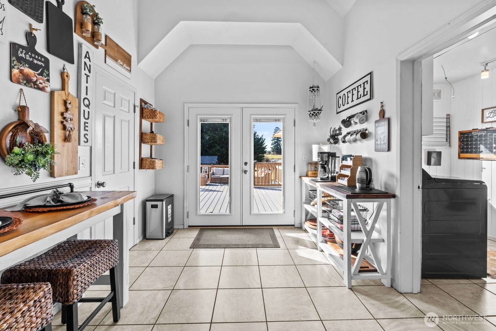 9405 Bridge Road Southeast Yelm, WA 98597 - Photo 15 of 37