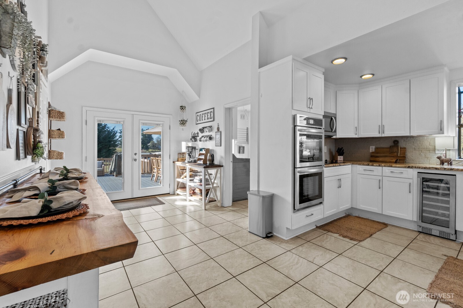 9405 Bridge Road Southeast Yelm, WA 98597 - Photo 16 of 37