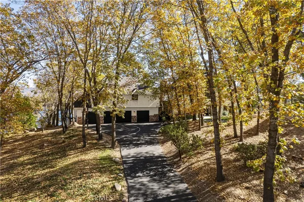 $7,000,000 | 748 Shelter Cove Drive, Lake Arrowhead, CA 92352