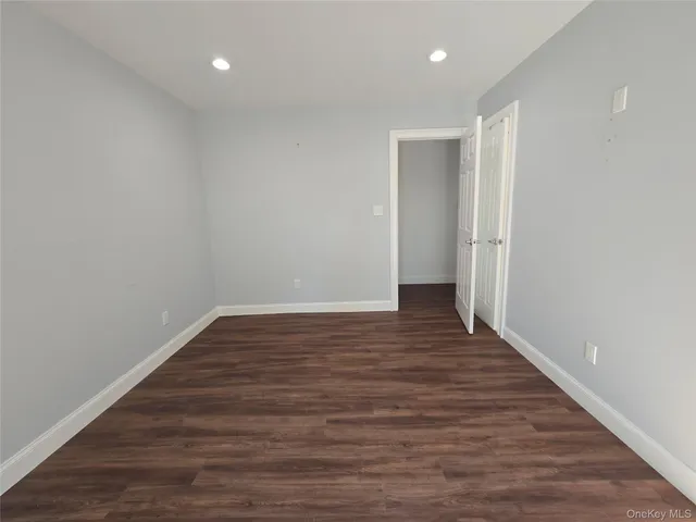 $2,246,000 | 32 Valley Road, Old Westbury, NY 11568