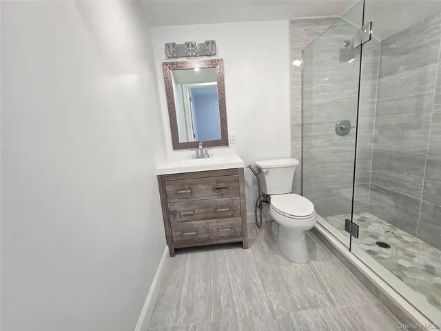 $2,246,000 | 32 Valley Road, Old Westbury, NY 11568