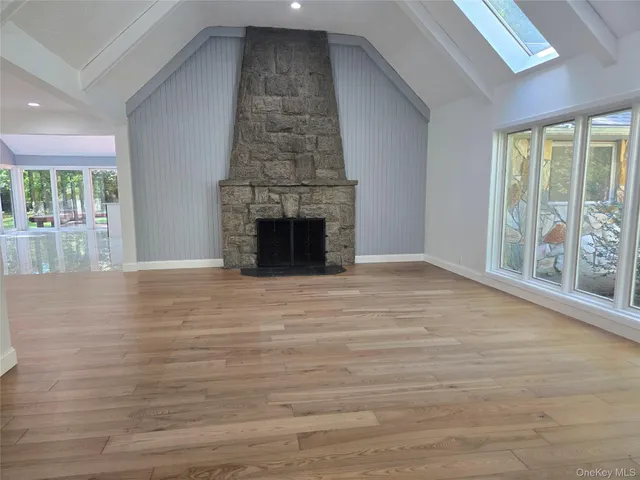 $2,246,000 | 32 Valley Road, Old Westbury, NY 11568