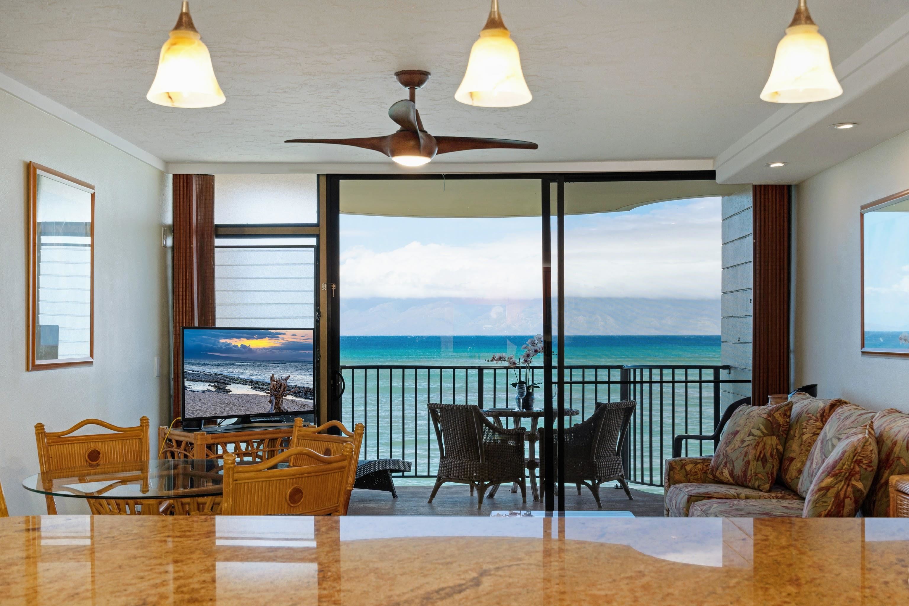 4471 Lower Honoapiilani Road, Unit 301 Lahaina, HI 96761 - Photo 7 of 29 Gallery Image 7