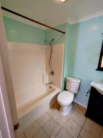 $700,000 | 230 Paloma Avenue, Salinas, CA 93905