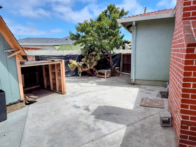 $700,000 | 230 Paloma Avenue, Salinas, CA 93905