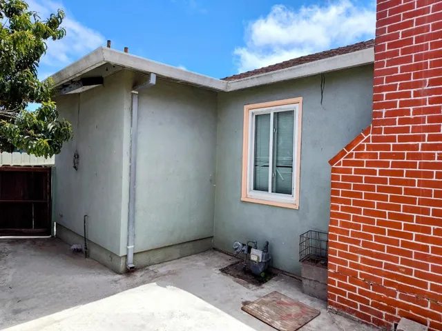 $700,000 | 230 Paloma Avenue, Salinas, CA 93905