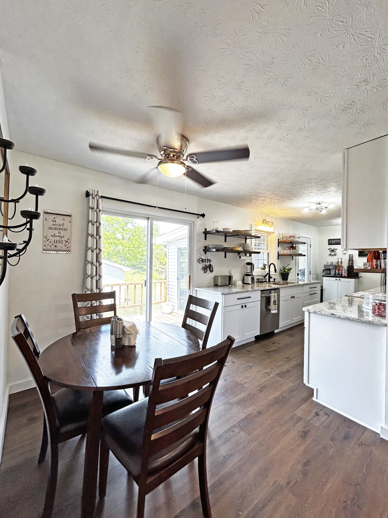 2065 Austin Road Lafayette, TN 37083 - Photo 6 of 36