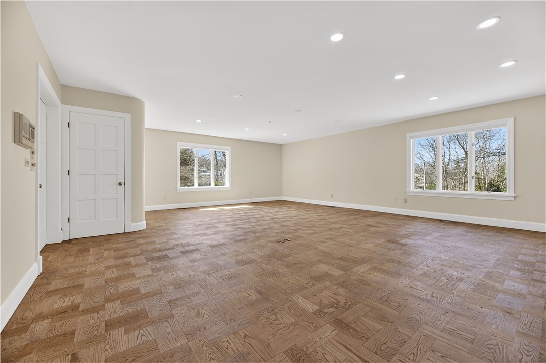 136 White Birch Circle Scituate, RI 02831 - Photo 19 of 49