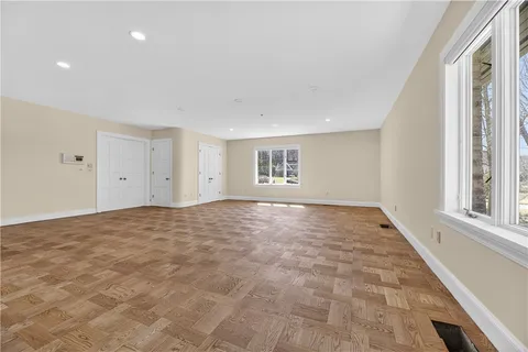 $1,599,999 | 136 White Birch Circle, Scituate, RI 02831