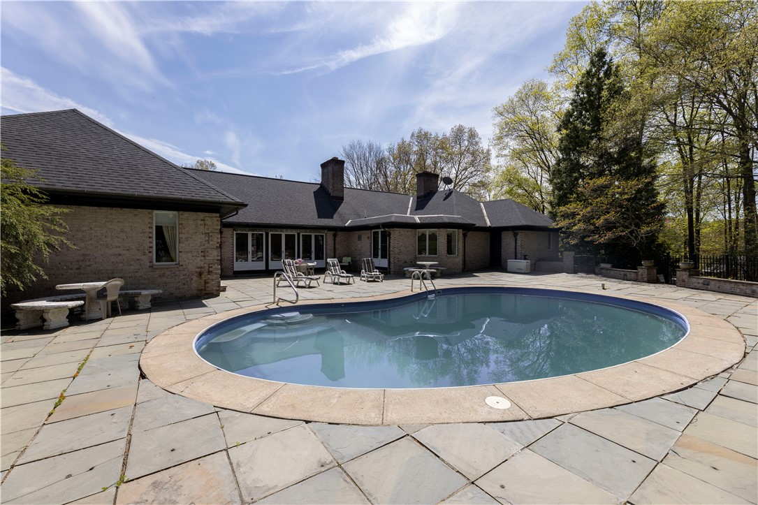 136 White Birch Circle Scituate, RI 02831 - Photo 46 of 49