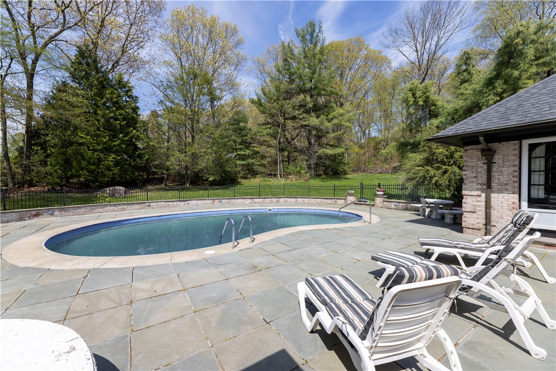 136 White Birch Circle Scituate, RI 02831 - Photo 47 of 49