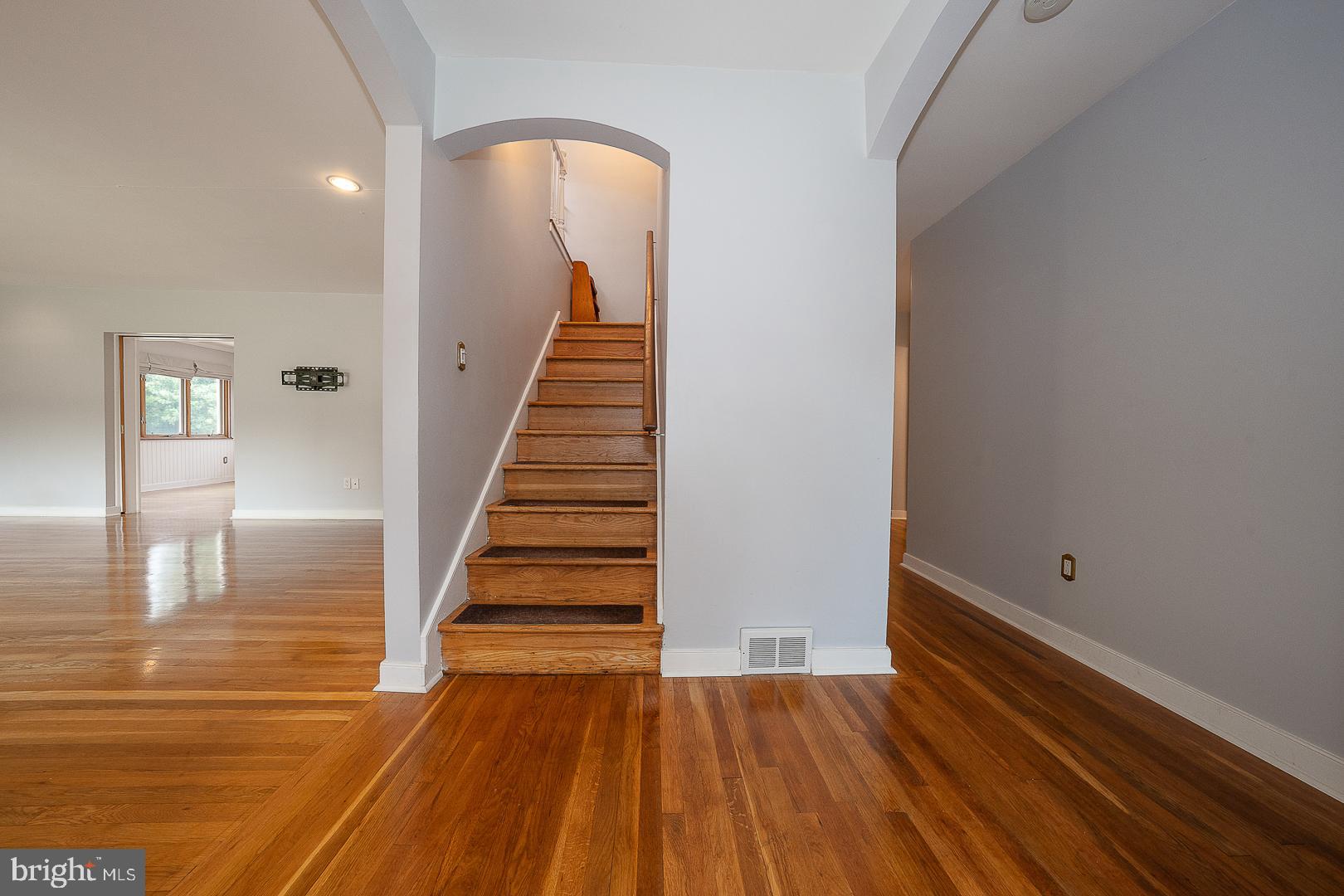 353 South Old Middletown Road Media, PA 19063 - Photo 4 of 47 Gallery Image 4