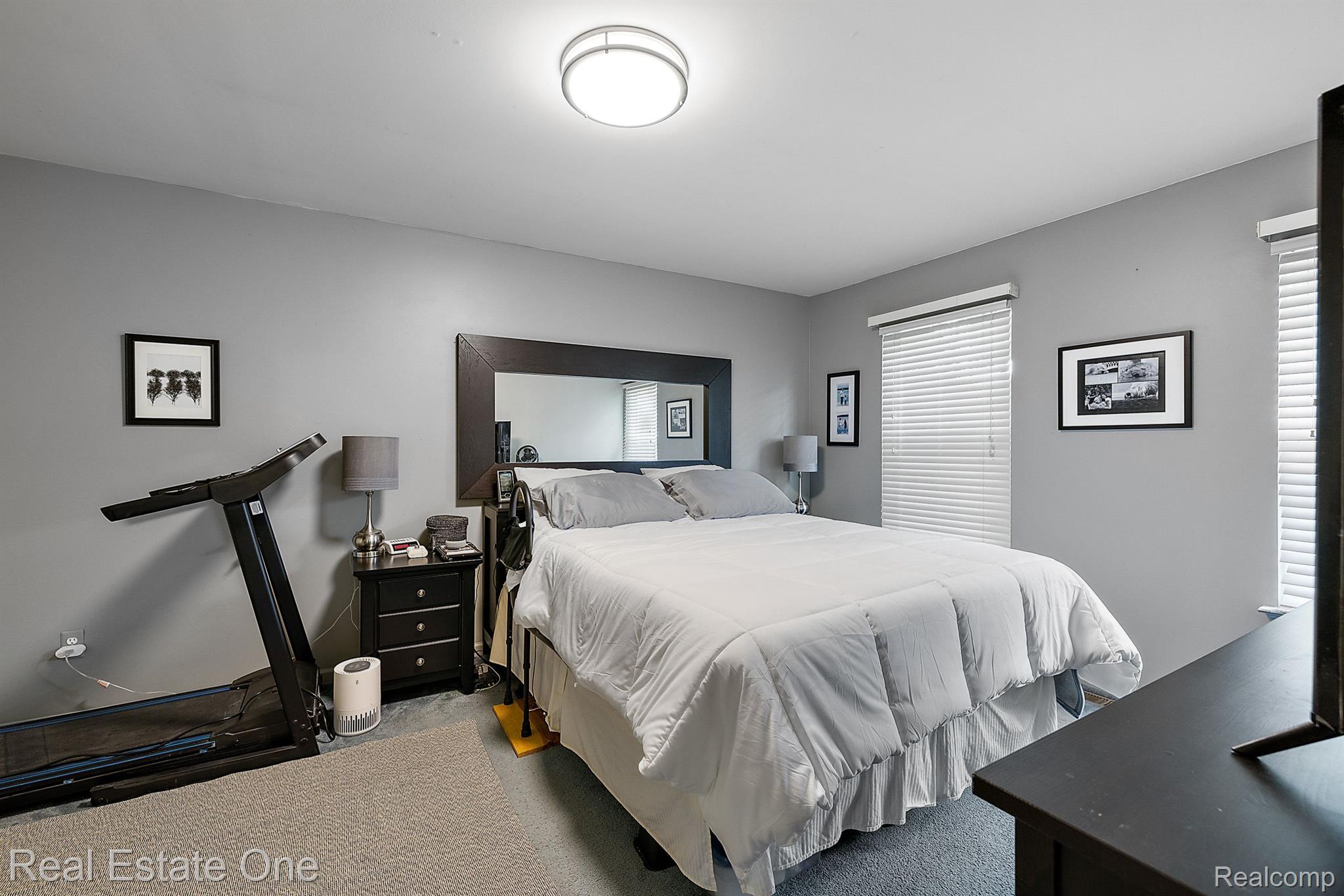 450 Whitney Drive Rochester, MI 48307 - Photo 25 of 32 Gallery Image 25