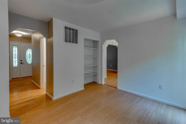 $2,500 | 8413 Manor View Road, Lusby, MD 20657